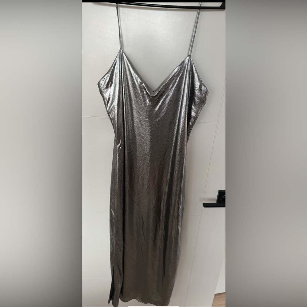 Gianni Bini Metallic Gray Midi Dress Size Medium
